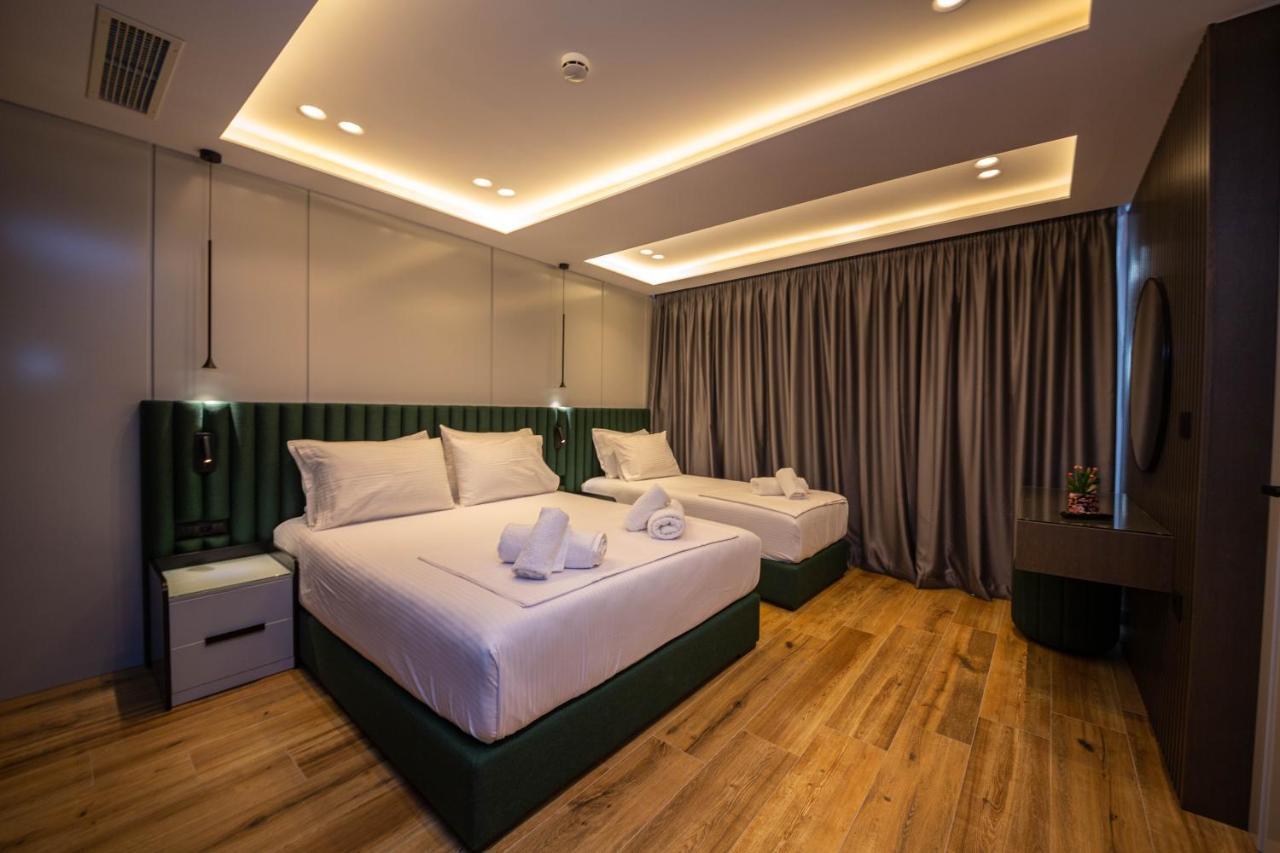 Hotel Lili-1 Saranda Kültér fotó