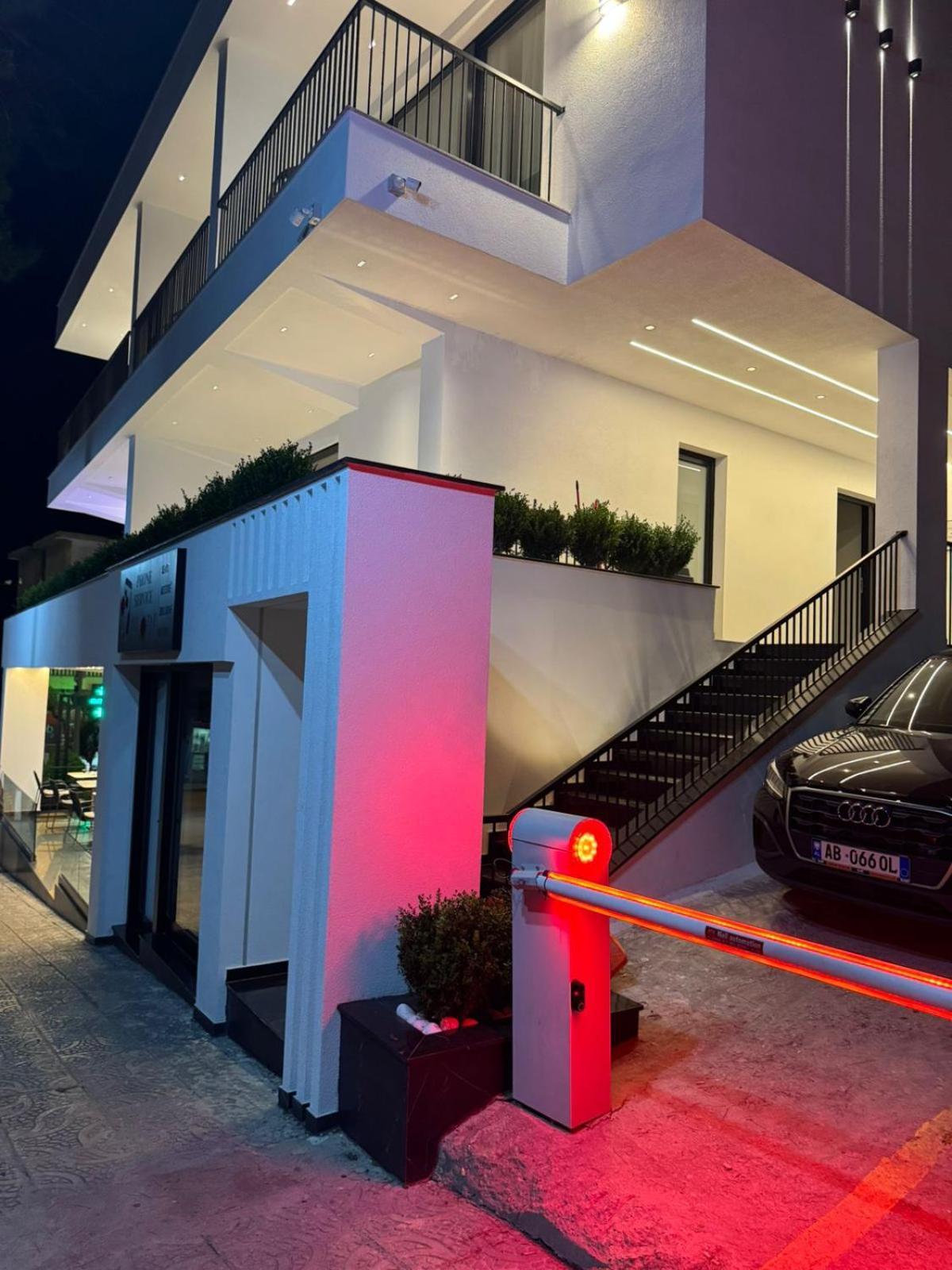 Hotel Lili-1 Saranda Kültér fotó